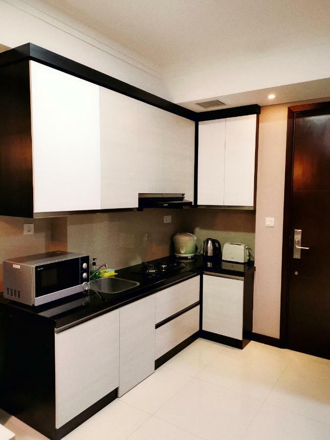 Casa Grande Residence Tower Angelo Yakarta Exterior foto